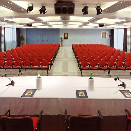 Hotel Parco Delle Rose San Giovanni Rotondo Ngoại thất bức ảnh