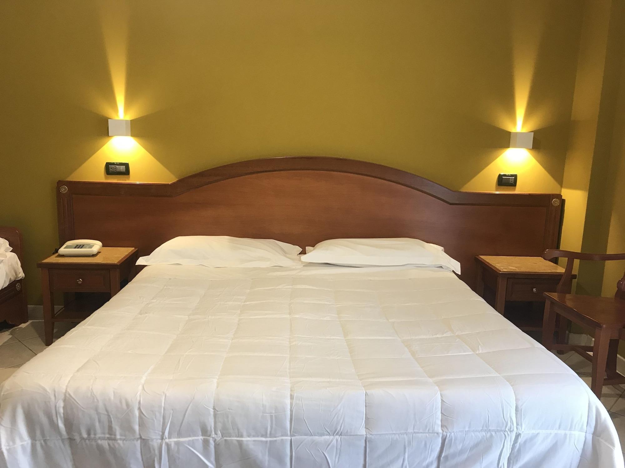 Hotel Parco Delle Rose San Giovanni Rotondo Ngoại thất bức ảnh