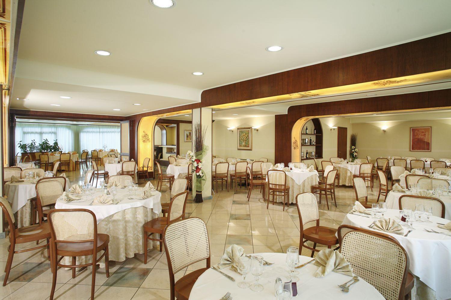 Hotel Parco Delle Rose San Giovanni Rotondo Ngoại thất bức ảnh