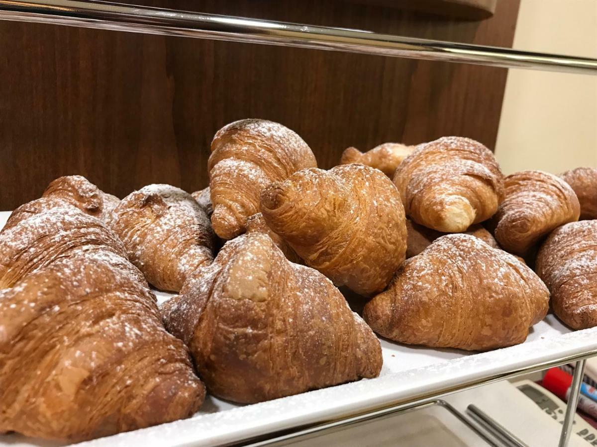 Hotel Parco Delle Rose San Giovanni Rotondo Ngoại thất bức ảnh